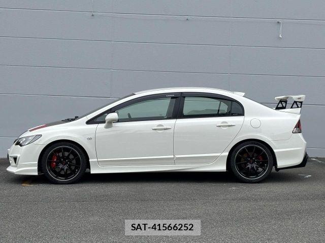 Honda CIVIC 2007-05 7357178-13