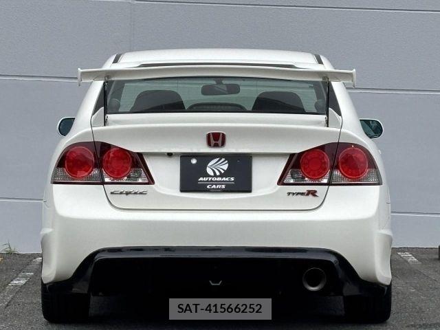 Honda CIVIC 2007-05 7357178-18