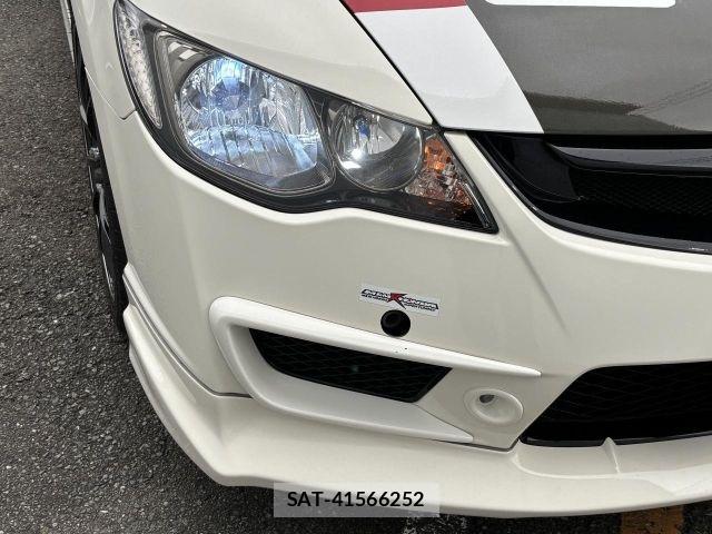 Honda CIVIC 2007-05 7357178-21