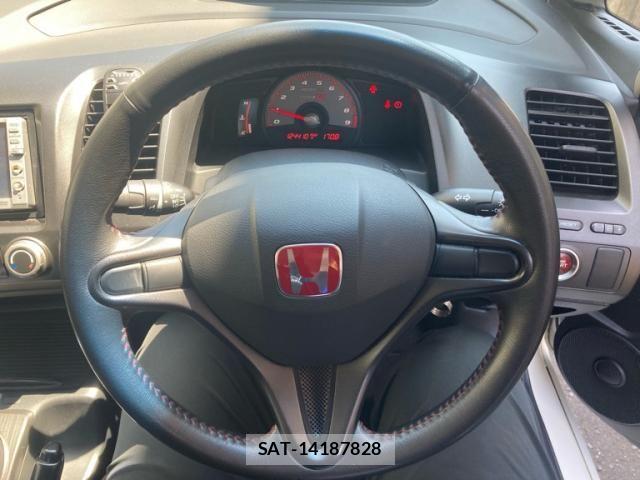 Honda CIVIC 2009-04 7615545-12