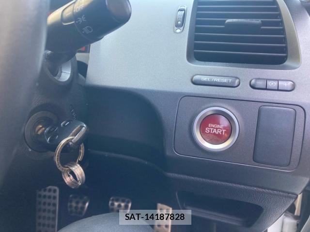 Honda CIVIC 2009-04 7615545-13