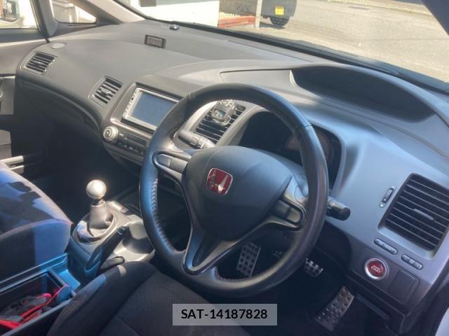 Honda CIVIC 2009-04 7615545-8