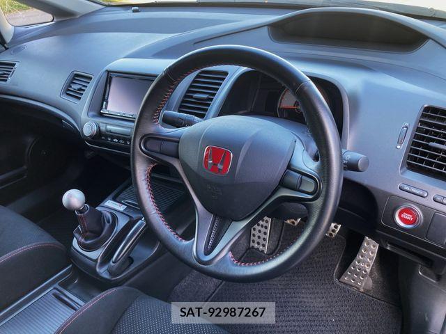 Honda CIVIC 2010-02 7960960-15