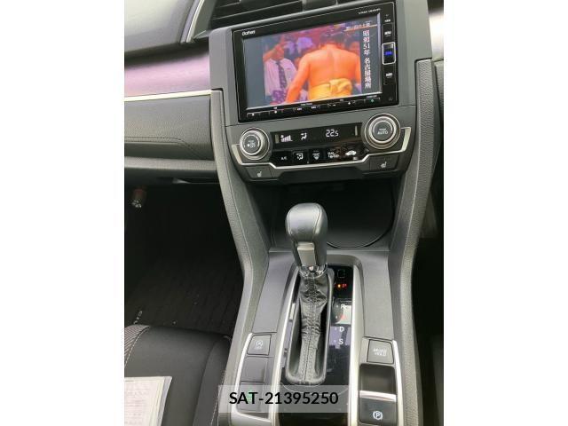 Honda CIVIC 2018-11 8158158-25