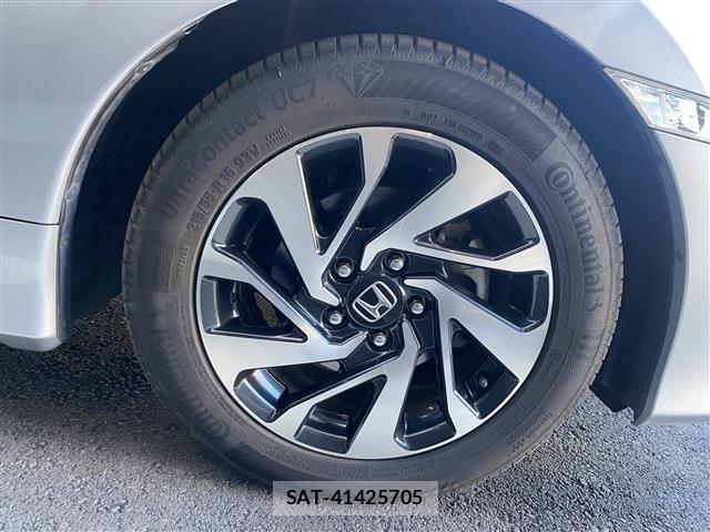 Honda CIVIC 2020-02 8206878-18