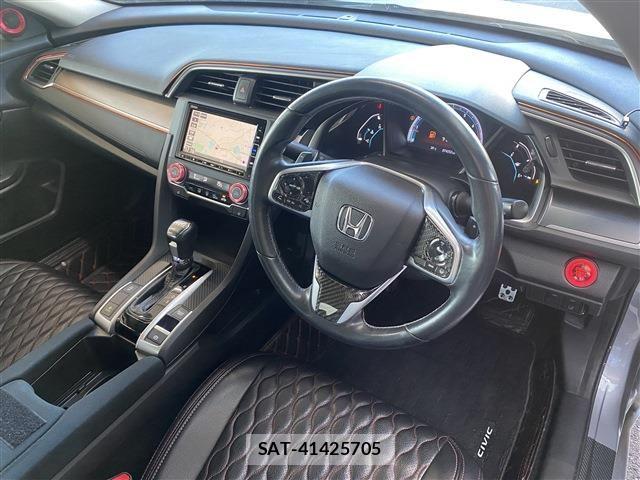 Honda CIVIC 2020-02 8206878-4