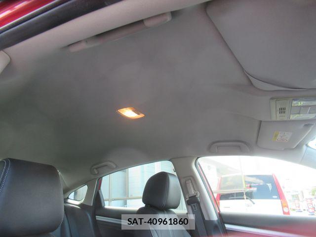 Honda CIVIC 2017-12 8206879-9