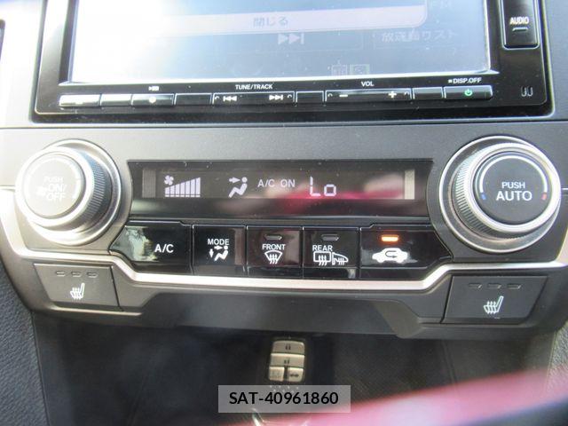 Honda CIVIC 2017-12 8206879-21