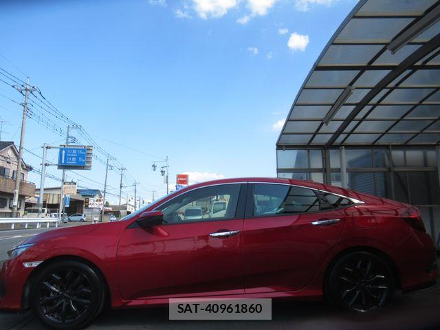 Honda CIVIC 2017-12 8206879-3