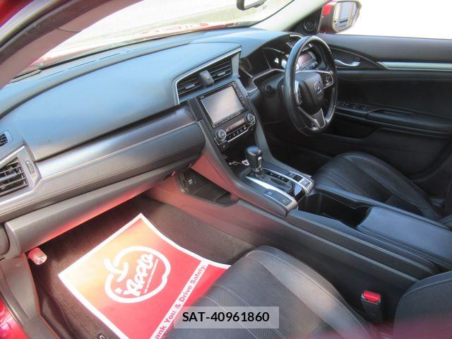 Honda CIVIC 2017-12 8206879-5