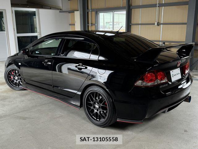 Honda CIVIC 2008-10 8411651-4