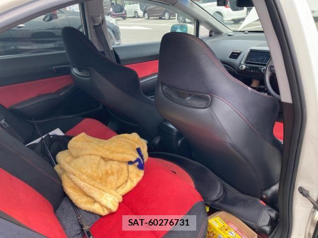 Honda CIVIC 2008-06 8561443-11