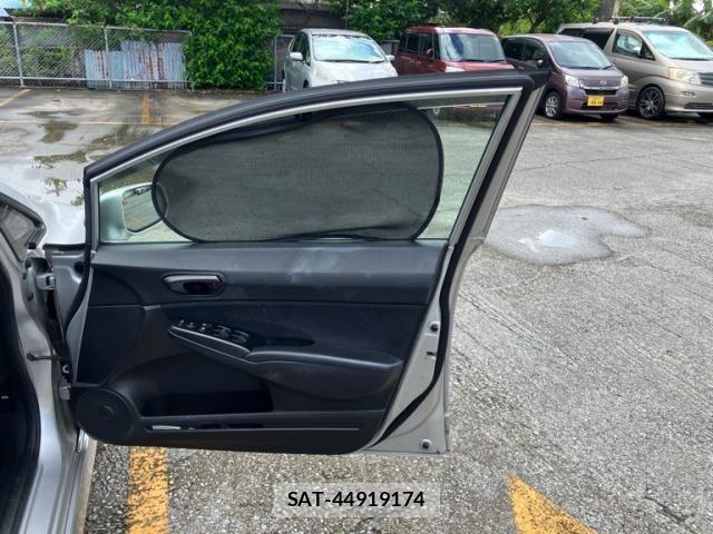 Honda CIVIC 2007-12 8658430-18