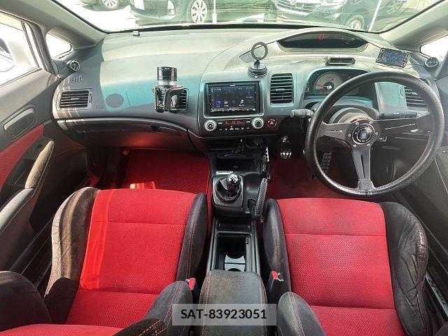 Honda CIVIC 2009-01 8665950-1