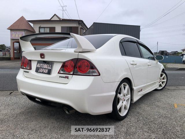 Honda CIVIC 2008-07 8685301-1