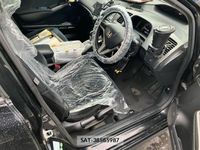 Honda CIVIC 2010-04 8795510-14