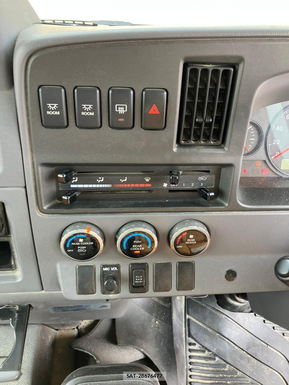 Nissan CIVILIAN BUS 2018-10 1218223-16