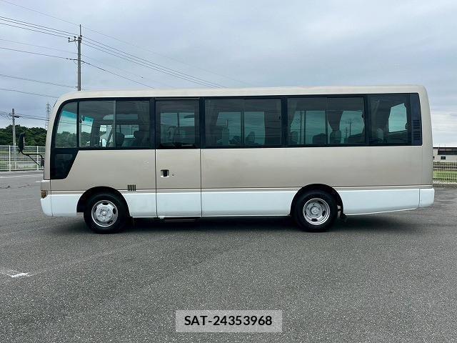 Nissan CIVILIAN BUS 2004-06 1050798-8