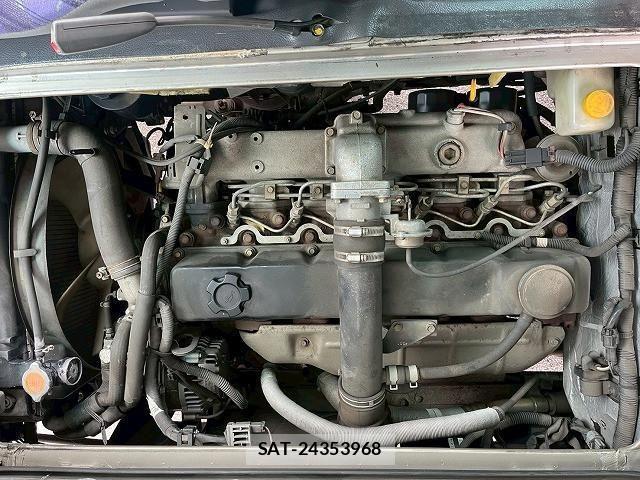 Nissan CIVILIAN BUS 2004-06 1050798-25