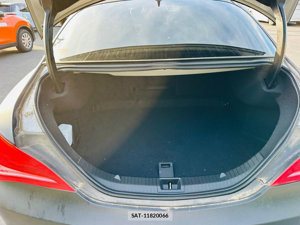 Mercedes Benz CLA-CLASS 2013-09 7228130-24