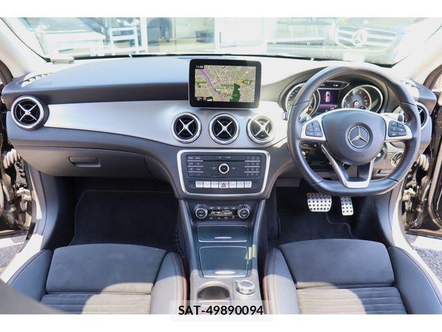Mercedes Benz CLA-CLASS 2018-01 1417906-4