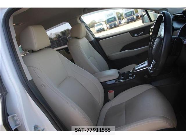 Honda CLARITY PHEV 2018-07 4174958-19