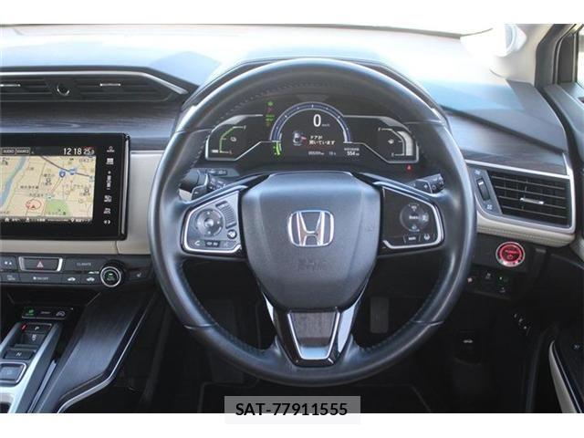 Honda CLARITY PHEV 2018-07 4174958-22