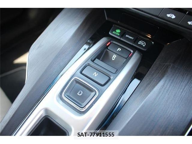 Honda CLARITY PHEV 2018-07 4174958-23