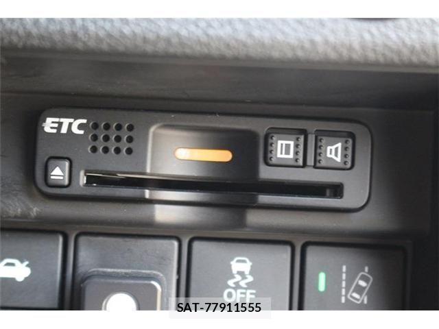 Honda CLARITY PHEV 2018-07 4174958-4