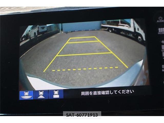 Honda CLARITY PHEV 2018-07 8129402-2