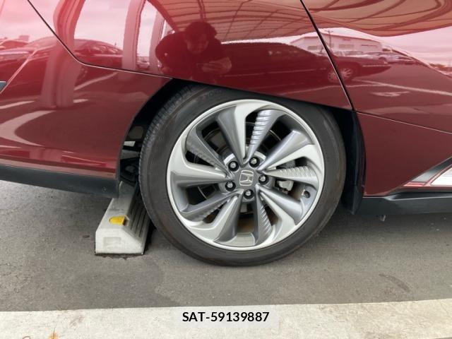 Honda CLARITY PHEV 2019-08 8658431-10