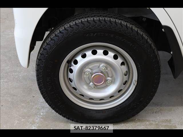 Nissan CLIPPER 2024-06 6675381-13