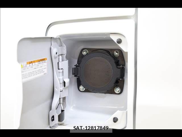 Nissan CLIPPER 2024-02 8411654-5