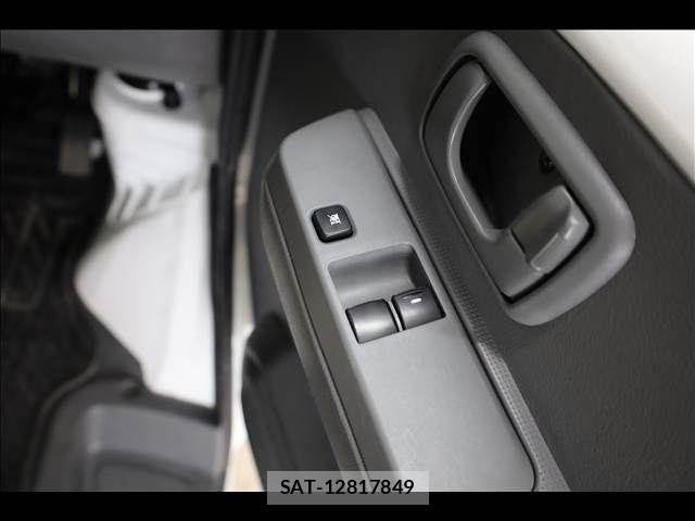 Nissan CLIPPER 2024-02 8411654-8
