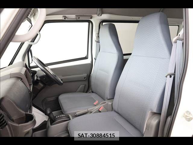 Nissan CLIPPER 2024-04 8457175-18