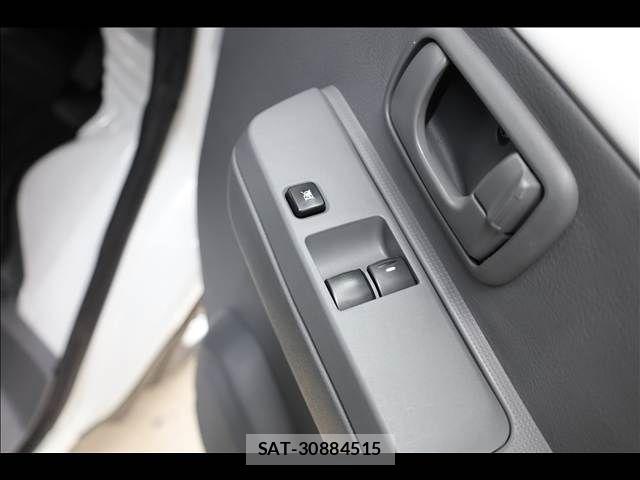 Nissan CLIPPER 2024-04 8457175-8