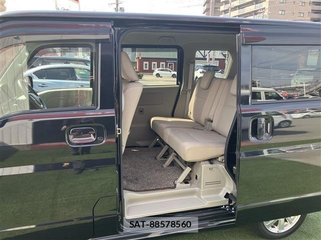 Nissan CLIPPER RIO 2021-06 5862352-7