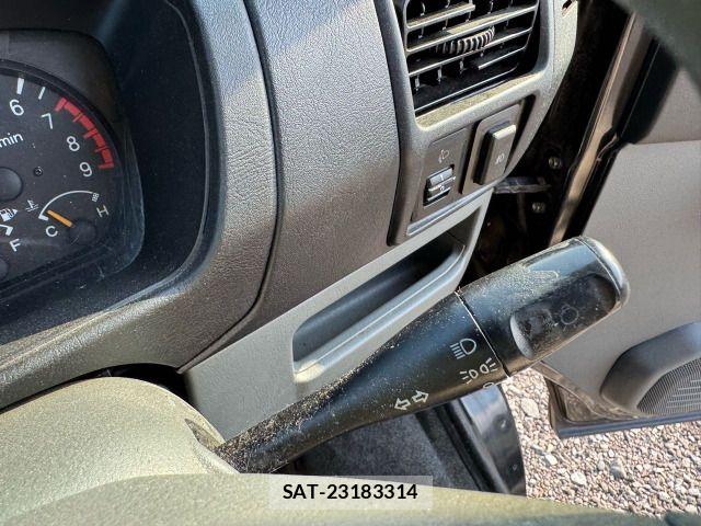 Nissan CLIPPER RIO 2008-10 7615556-15