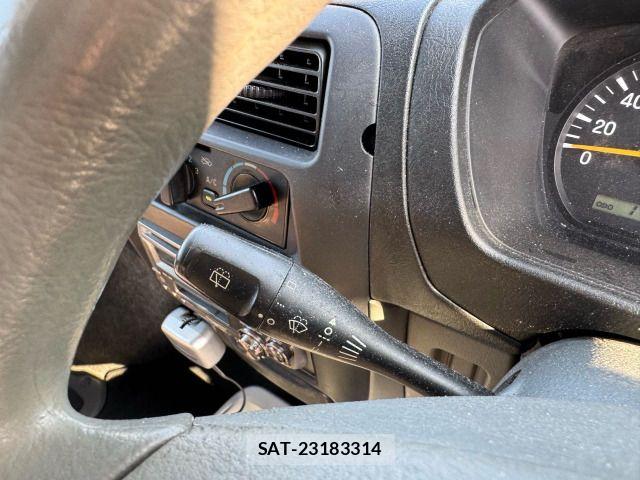 Nissan CLIPPER RIO 2008-10 7615556-16