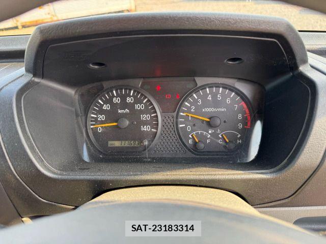 Nissan CLIPPER RIO 2008-10 7615556-17