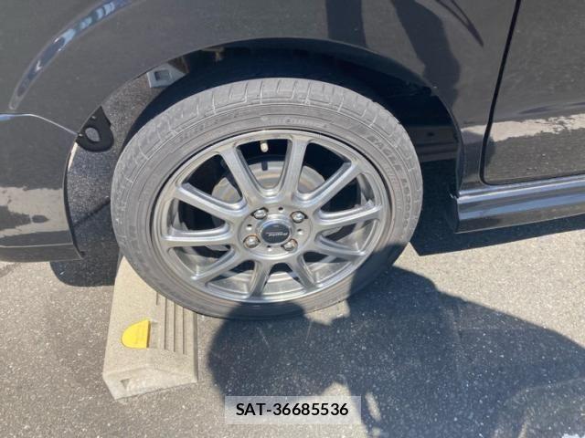 Nissan CLIPPER RIO 2015-07 7615548-3