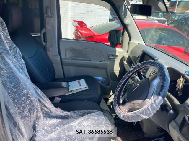 Nissan CLIPPER RIO 2015-07 7615548-6