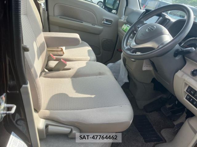 Nissan CLIPPER RIO 2019-08 7721918-15