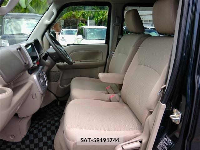 Nissan CLIPPER RIO 2017-09 8034859-12