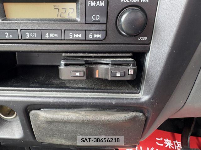 Nissan CLIPPER RIO 2009-06 8098511-8