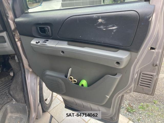 Nissan CLIPPER RIO 2009-08 8098510-8