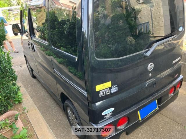 Nissan CLIPPER RIO 2008-04 8129405-3