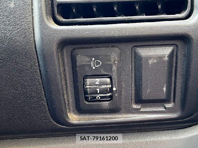Nissan CLIPPER RIO 2008-04 8206881-10