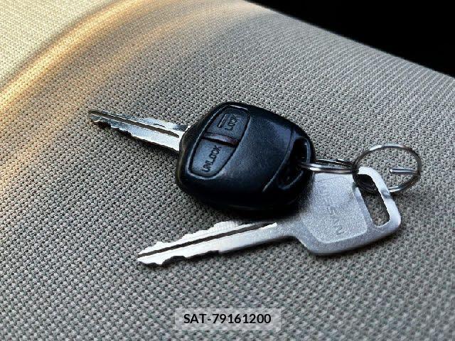 Nissan CLIPPER RIO 2008-04 8206881-11