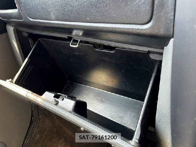 Nissan CLIPPER RIO 2008-04 8206881-19